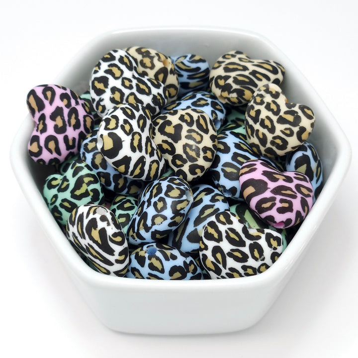 20mm Leopard Print Silicone Heart Beads