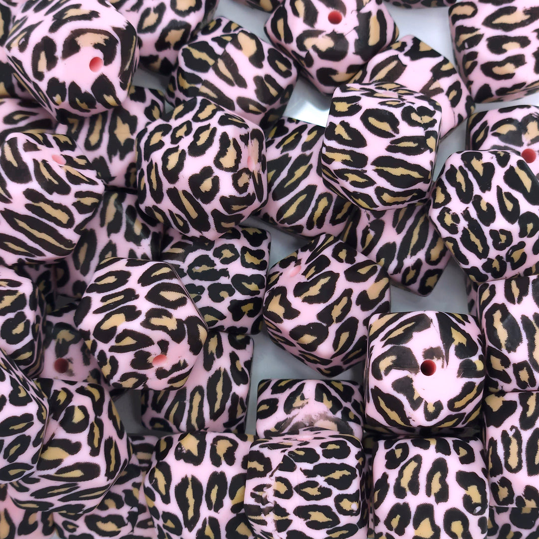 17mm Candy Pink Leopard Print Silicone Hex Beads