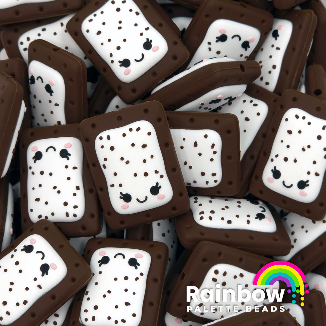 Frosted Cookies & Crème Toaster Pastry Exclusive Silicone Focal Beads