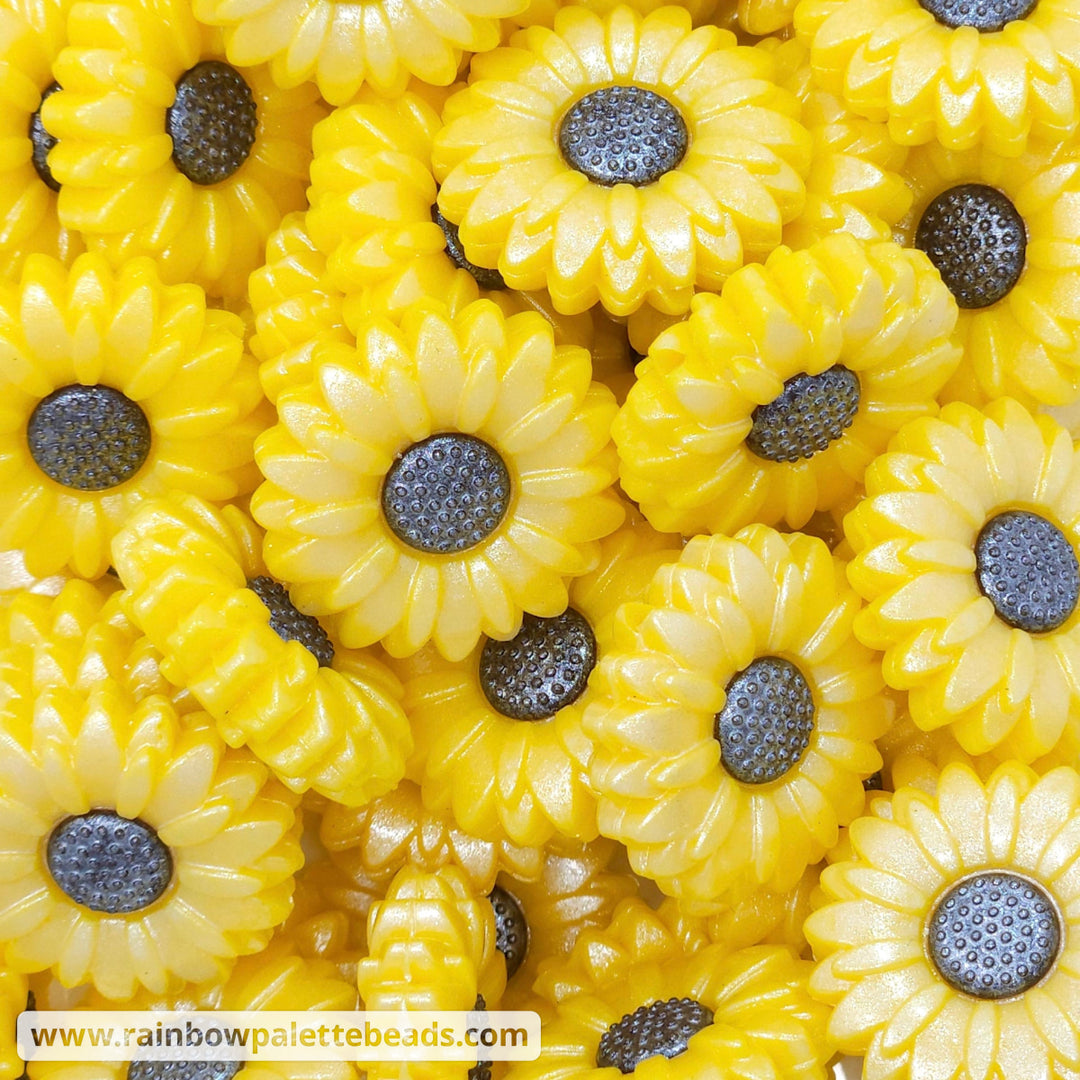 30mm Yellow Sunflower Shimmer Daisy Flower Silicone Focal Beads Beads