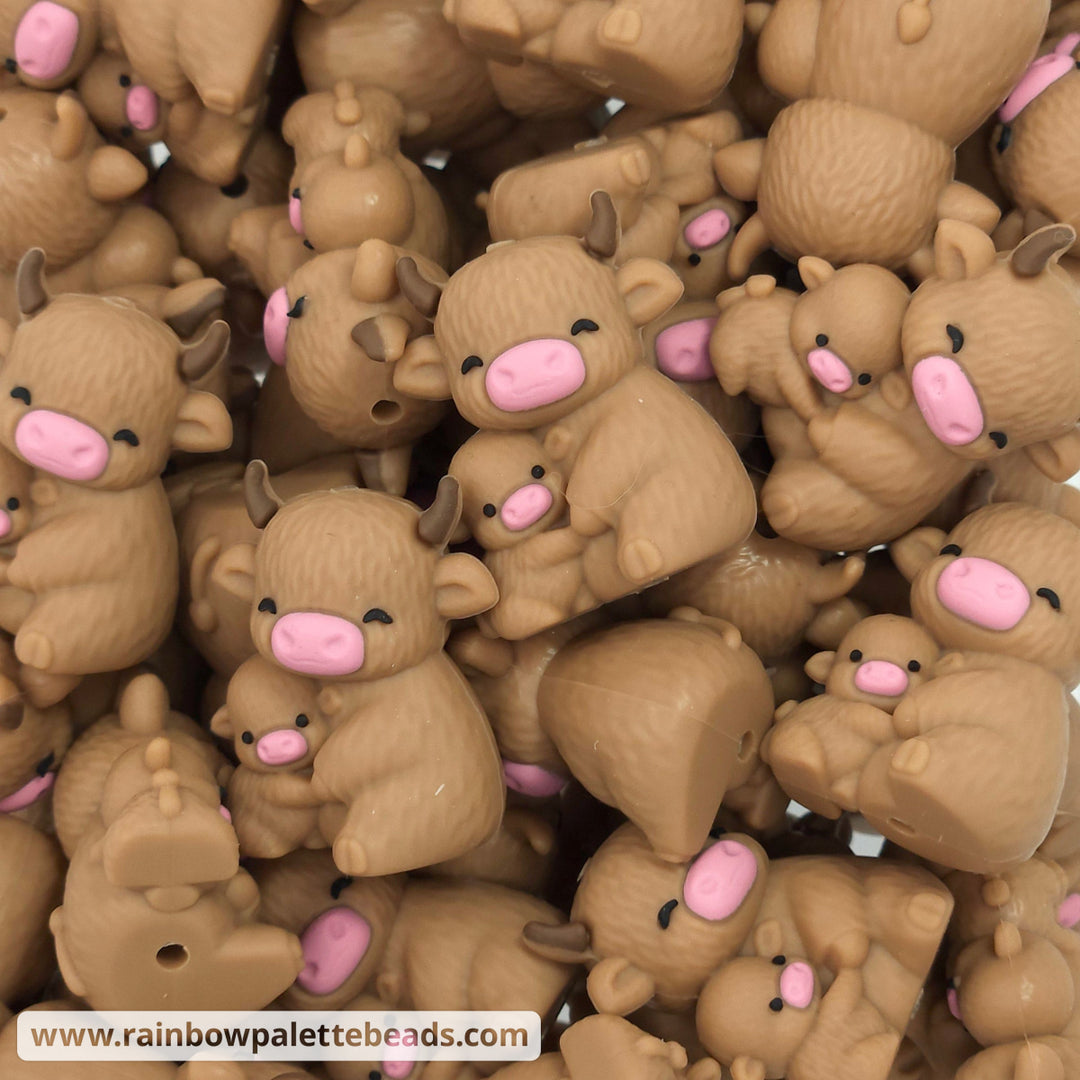 3D Mama & Baby Highland Cow Focal Bead Beads