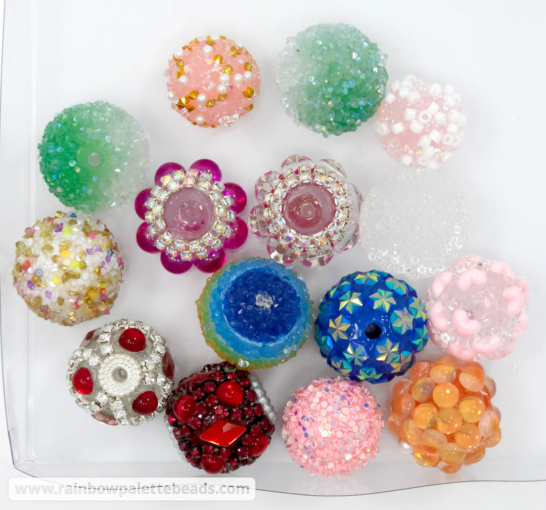 DESTASH LISTING: Random Fancy & Sugar Beads (15 beads)